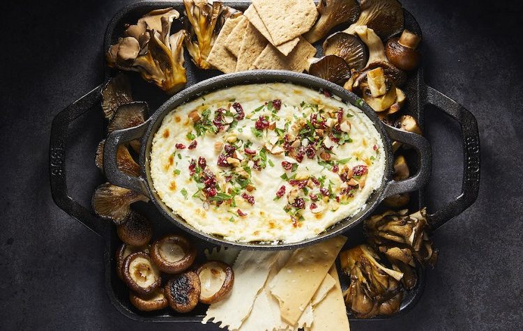 Molho de Queijo de Cabra Assado com Cogumelos