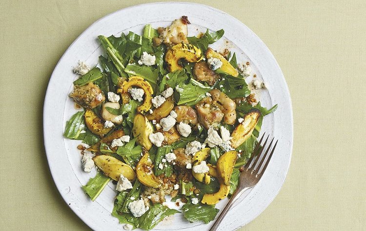 Frango Assado e Salada de Legumes com Verduras